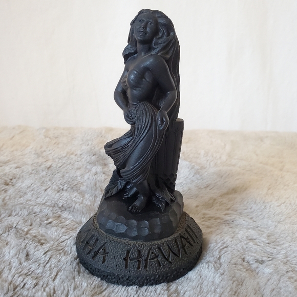 Vintage Coco Joe's Hawaii Hula Girl Figurine Made Of Lava No. 262 - Picture 1 of 7